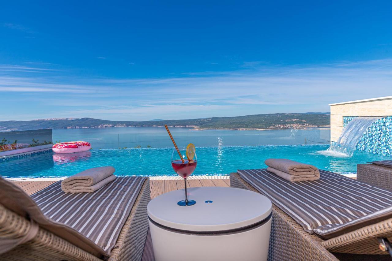 Villa Marassi With Heated Pool, Hot Tub And Sauna Crikvenica Zewnętrze zdjęcie