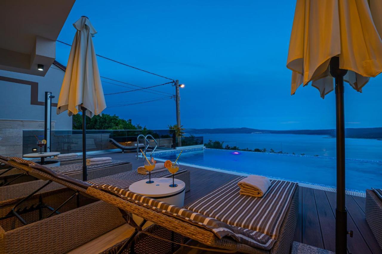 Villa Marassi With Heated Pool, Hot Tub And Sauna Crikvenica Zewnętrze zdjęcie