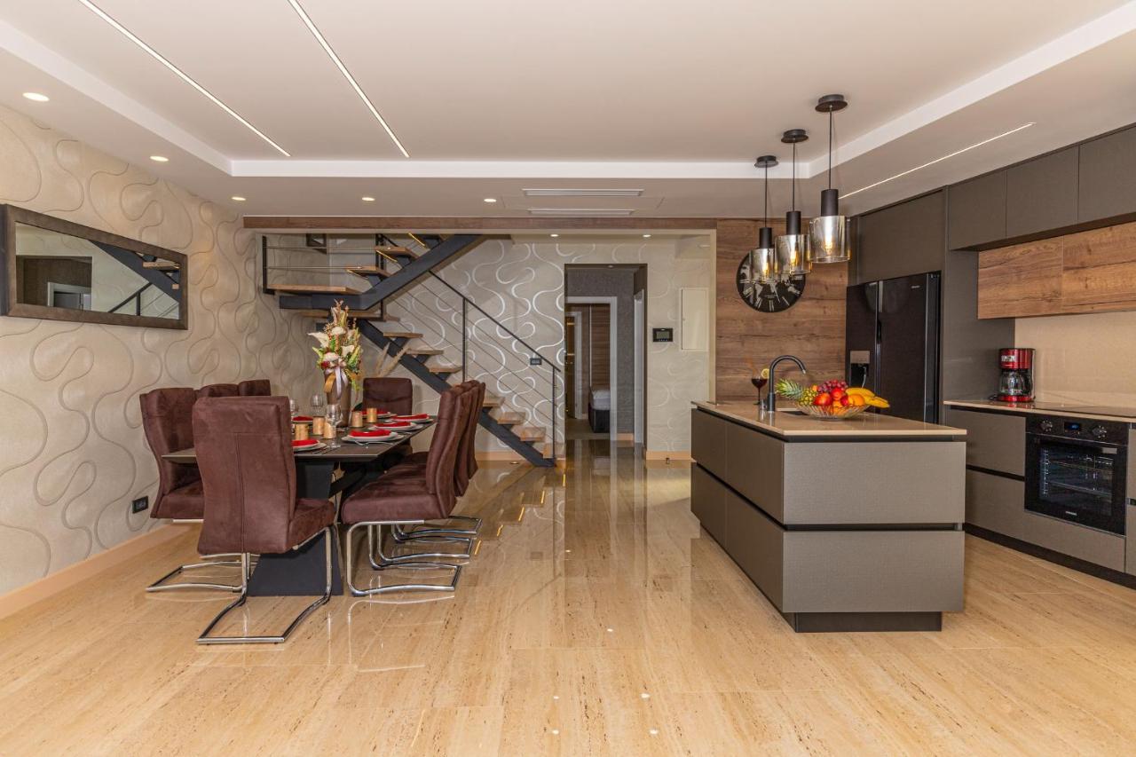 Villa Marassi With Heated Pool, Hot Tub And Sauna Crikvenica Zewnętrze zdjęcie